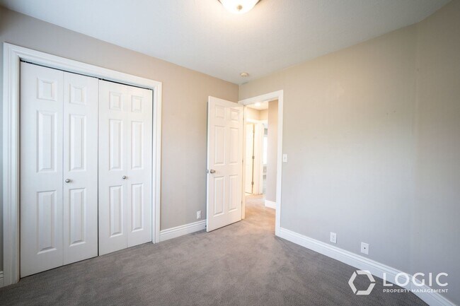 Building Photo - 9385 Tortellini Dr