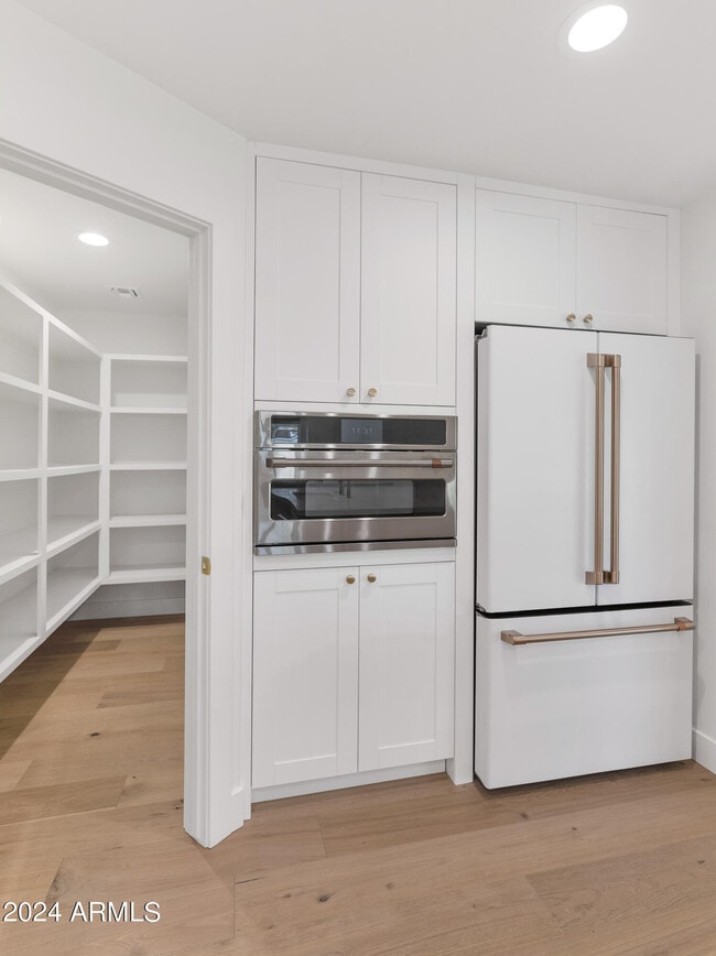 Building Photo - 4154 N 35th Pl