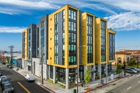 Building Photo - Aquatic Ashby