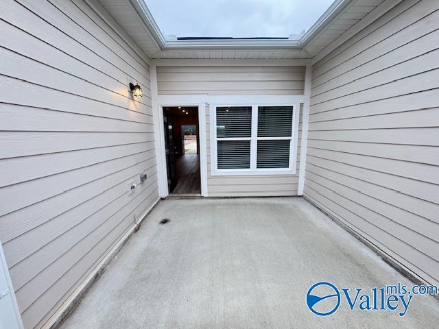 Building Photo - 130 Foster Wy Dr