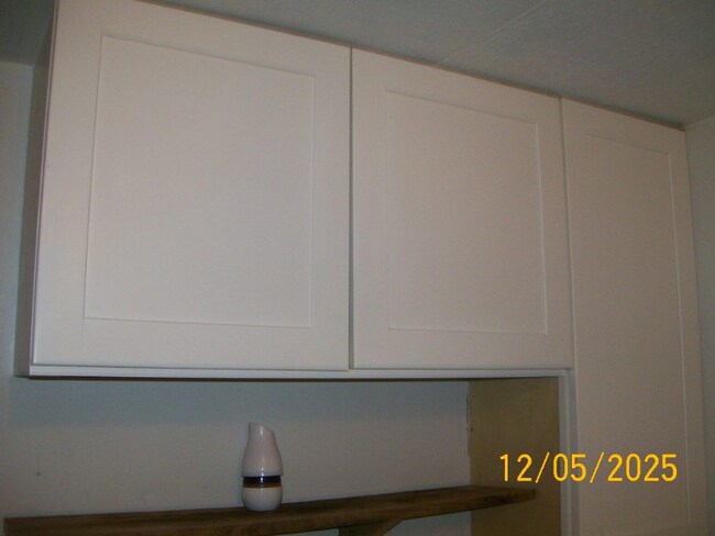 Building Photo - 3098 Springhill Rd