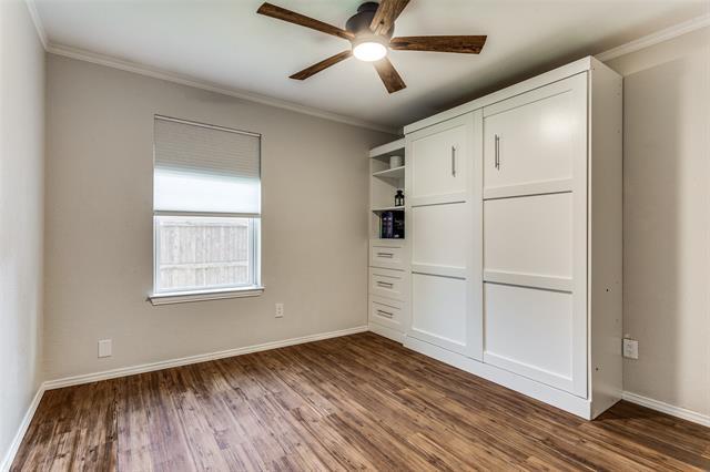 Building Photo - 116 Montreal Dr