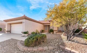 Building Photo - 2505 Indigo Valley St