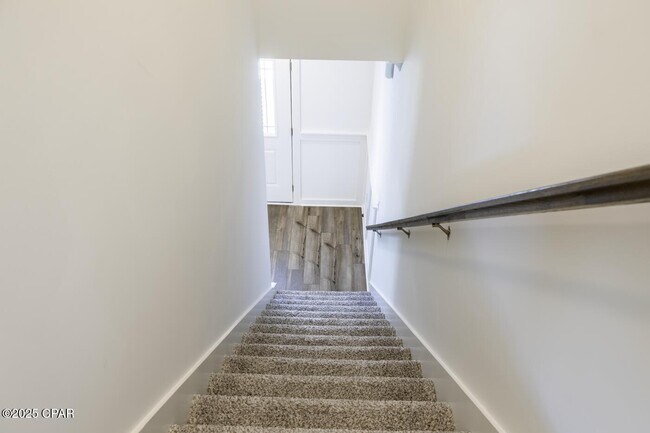 Building Photo - 5860 Tyndall Pkwy