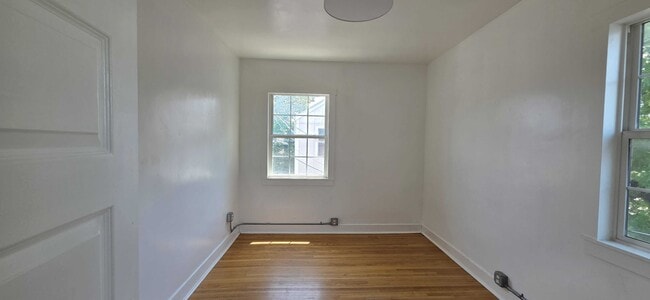 Building Photo - 808 E 300 S