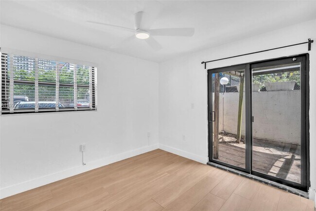 Building Photo - 3265 Virginia St