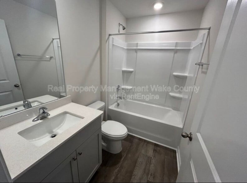 Building Photo - 8655 Brixton Shay Dr