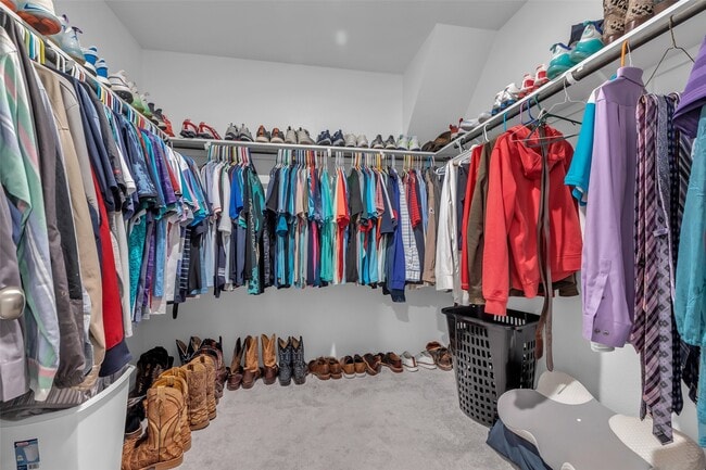 Building Photo - 4154 Saltillo Lakes Dr