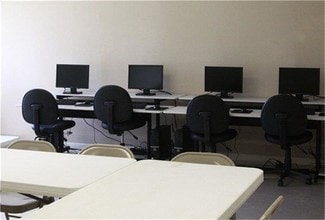 Building Photo - 1301 S Tyler St