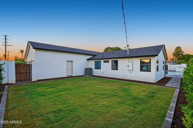 Building Photo - 2315 N 42nd St