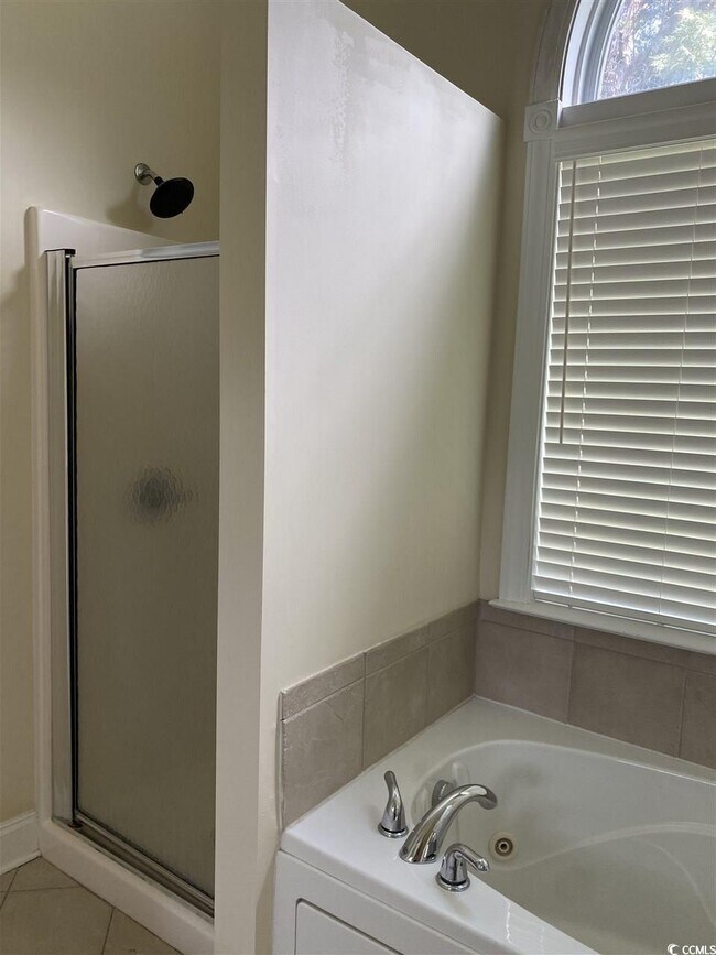 Building Photo - 544 Stonemason Dr