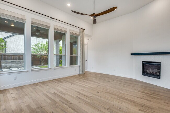 Building Photo - "Luxurious 4-Bed Retreat with Movie Room & Marble Elegance in Celina, TX!"