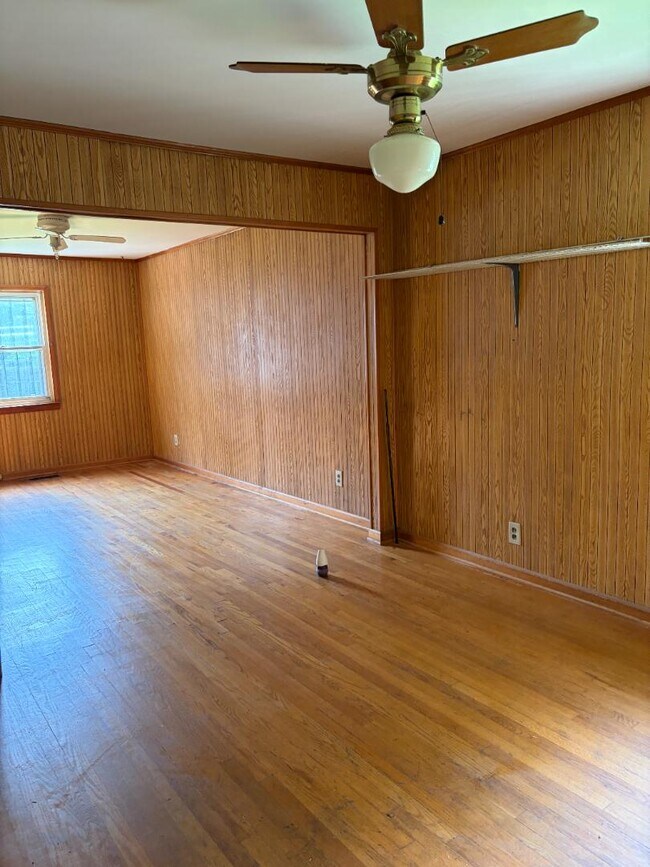 Building Photo - 4925 Ter R