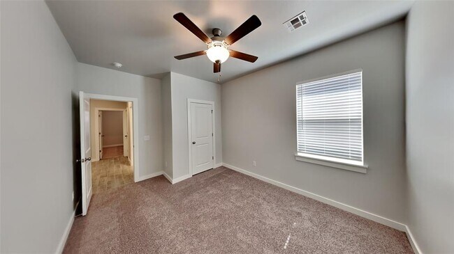 Building Photo - 17010 Lantana Lp