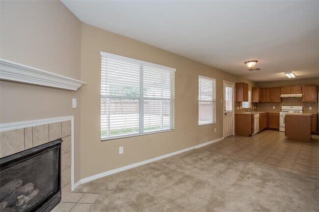 Building Photo - 1127 Laurel Chase Tr