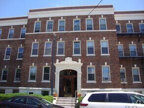 Building Photo - 12 Ransom Rd