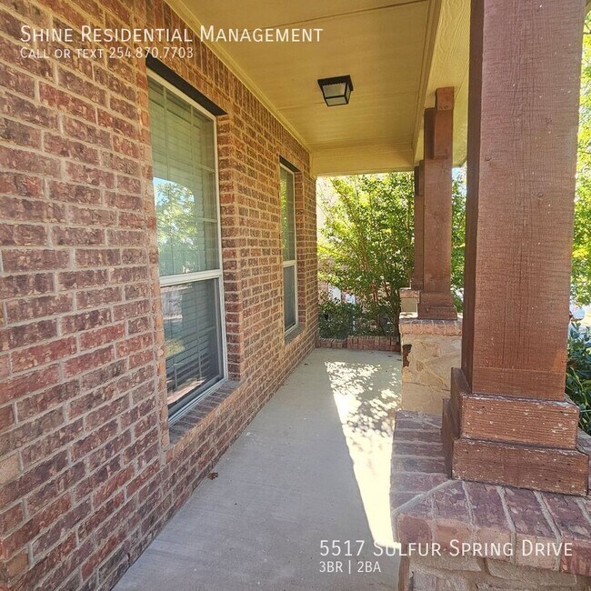 Building Photo - 5517 Sulfur Spring Dr