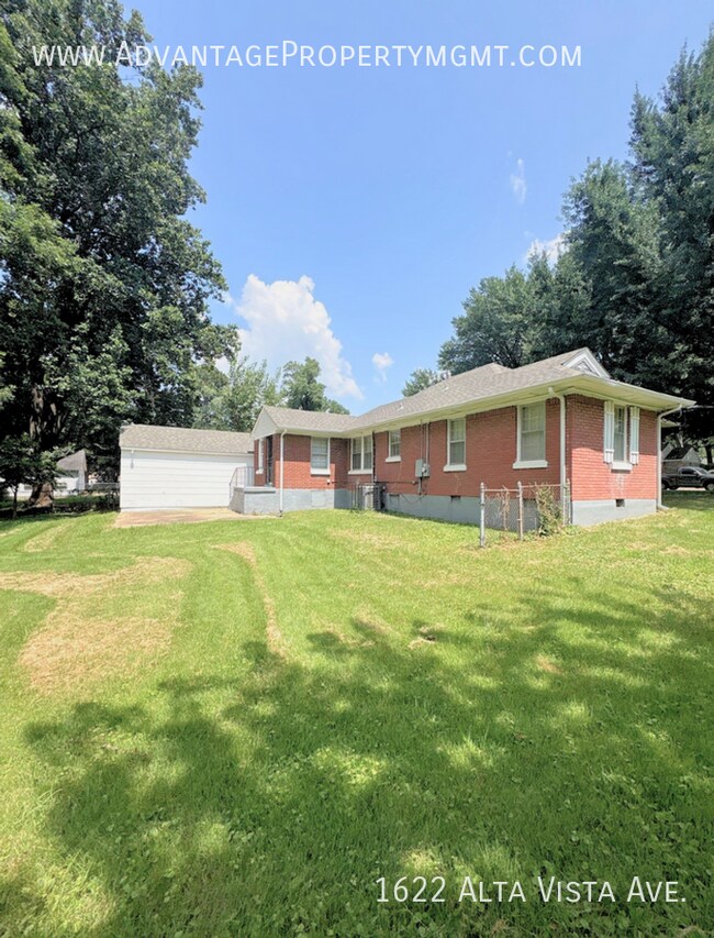 Building Photo - 1622 Alta Vista Ave