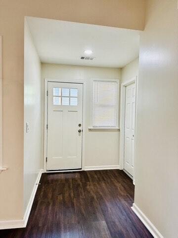 Building Photo - 2020 E 35th St