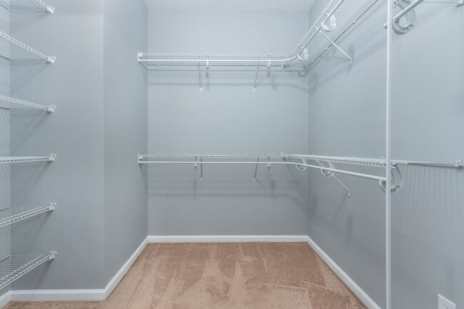 Building Photo - House in the desirable location of West Co...