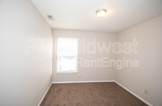 Building Photo - 2383 Layton Ln