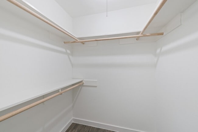 Building Photo - 1703 Millbury Dr