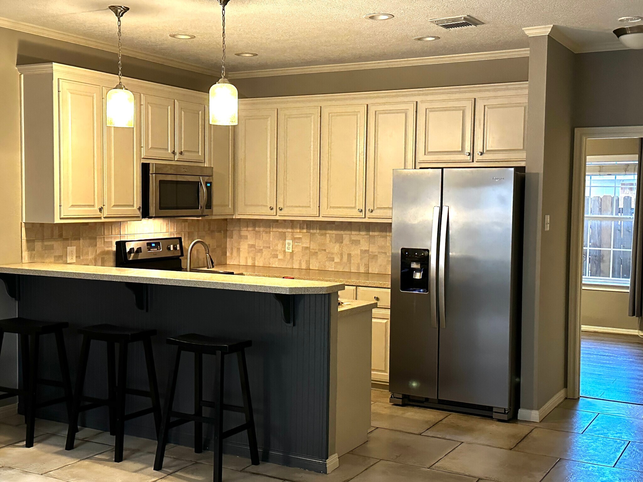 Building Photo - 2101 S 7th St