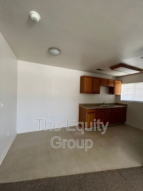 Building Photo - 326 S Crespi Ave