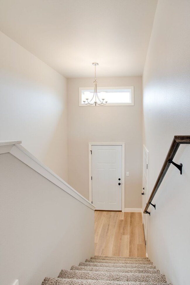 Building Photo - Modern 4-Bedroom Home in Moorhead