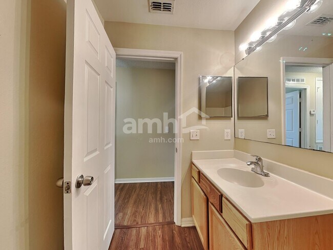 Building Photo - 6936 Crown Lake Dr