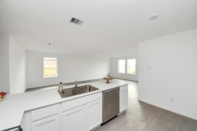 Building Photo - 26903 Yellow Corydalis Dr