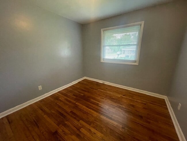 Building Photo - 1414 Springview Dr