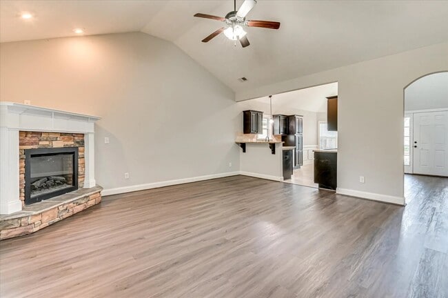 Building Photo - 655 Shipley Ave