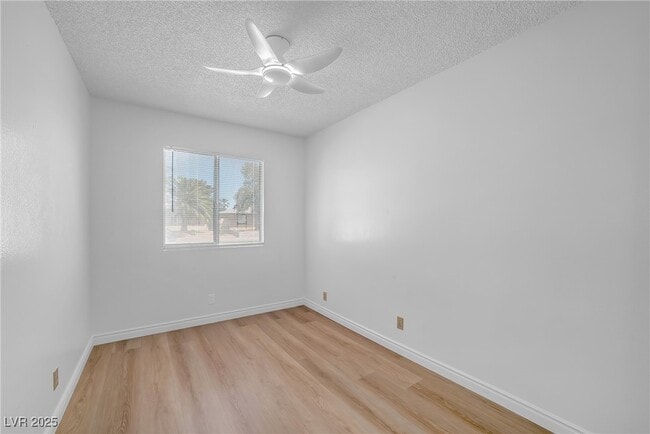 Building Photo - 540 Longtree Ave