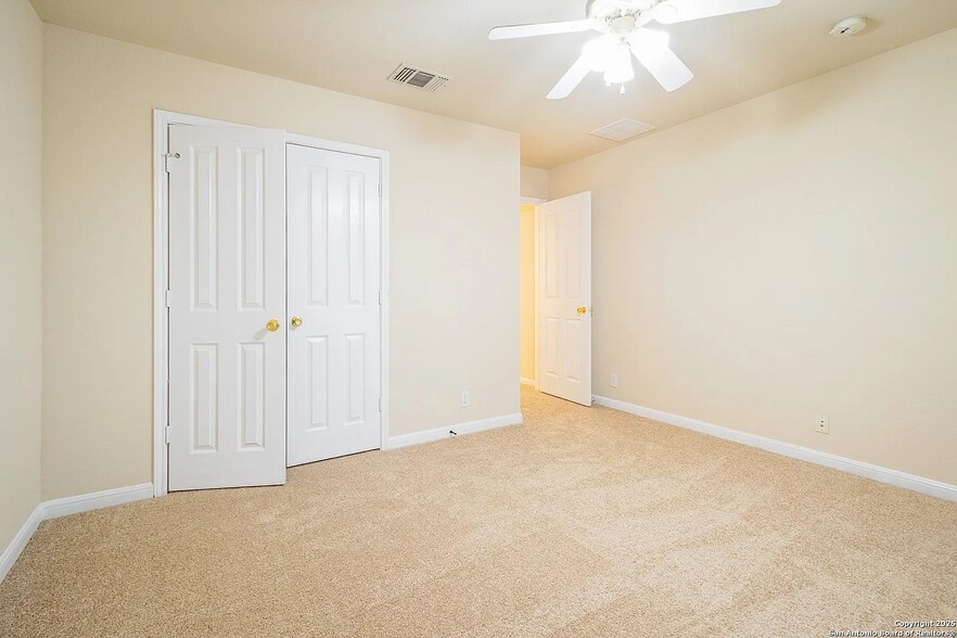 Building Photo - 9207 Larsons Ln