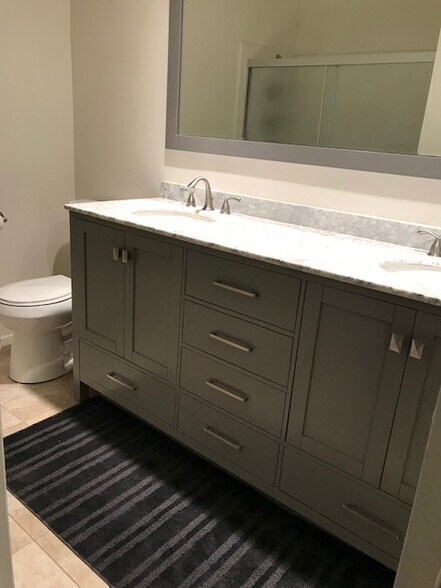 Building Photo - 1828 Camden Ave