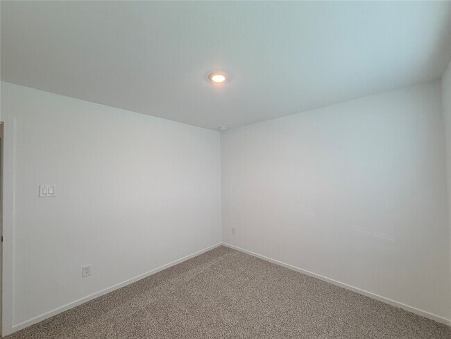 Building Photo - 1503 Knox Hill Path