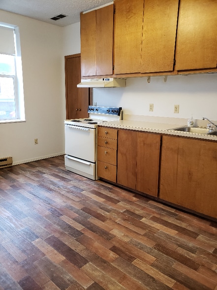 Building Photo - 49489 US-93