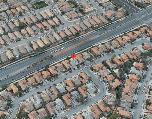 Building Photo - Charming 3 bedroom home with great curb ap...