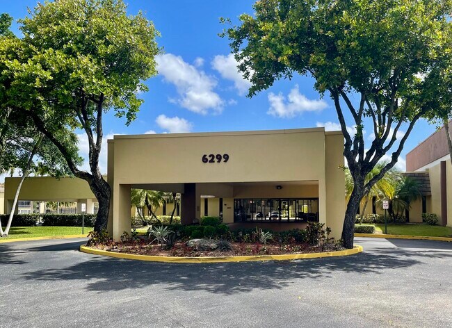 Building Photo - 5860 NW 64th Ave