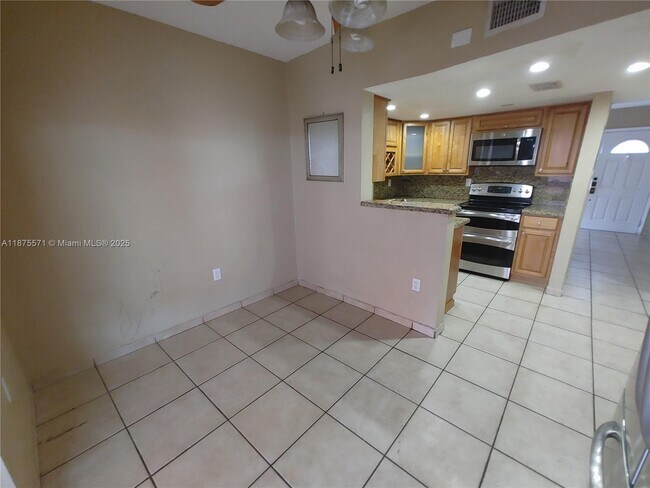 Building Photo - 2270 W 54th Pl