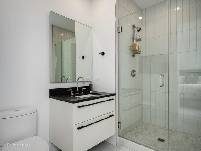 Building Photo - 403 N Wabash Ave