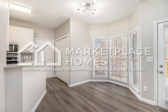 Building Photo - 257 Bonnie Sue Dr