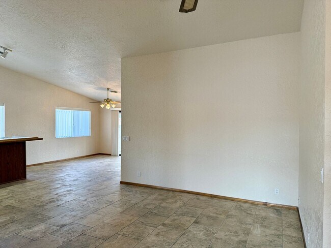 Building Photo - Available now - Unfurnished - Long Term
