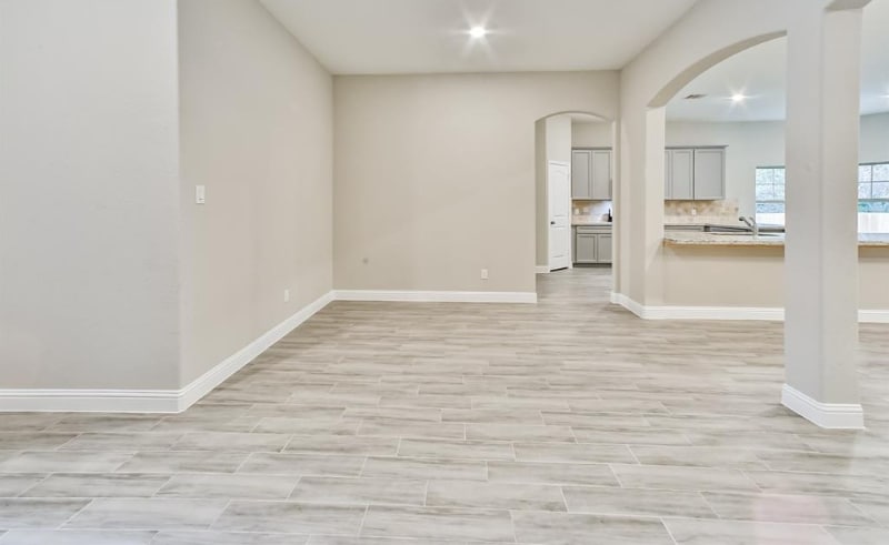 Building Photo - 1035 Carson Dr