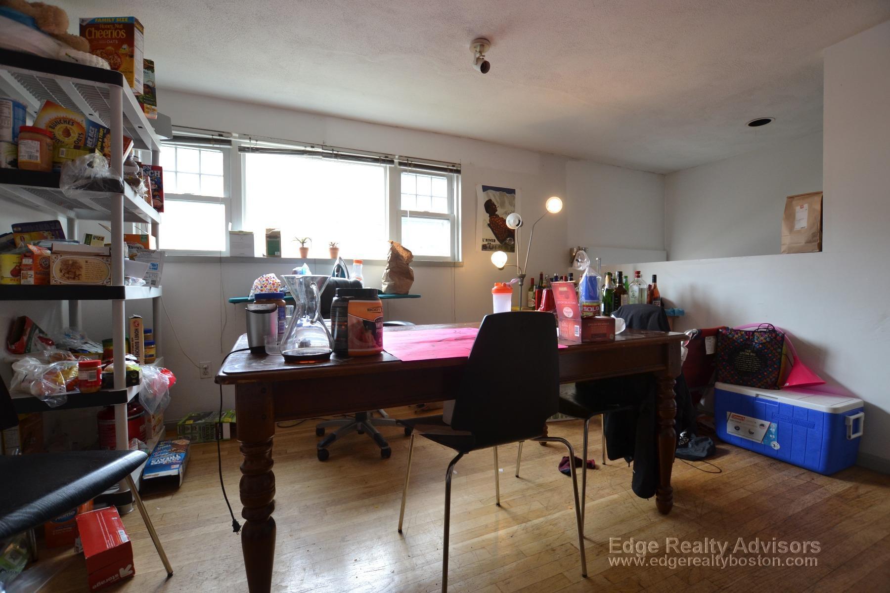 Building Photo - 101 Glenville Ave