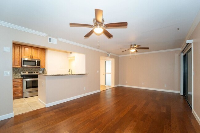 Building Photo - 6 Alcira Ct