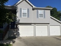 Building Photo - 6924 N Edison Ave