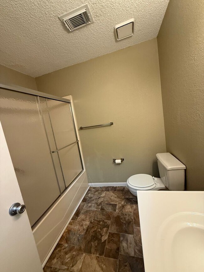 Building Photo - RC Quadplex