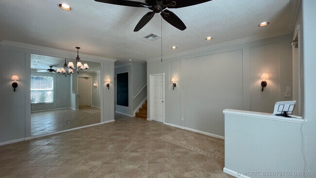 Building Photo - 4857 Victoria Cir